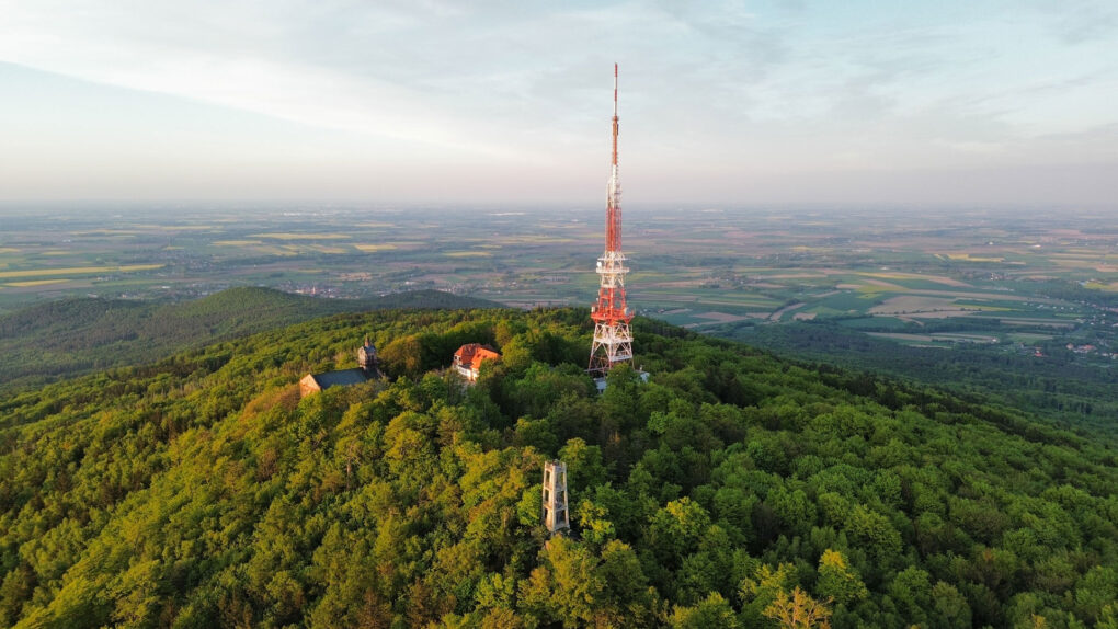 Korona Gór Dolnego Śląska Partnerem Biegu Na Ślężę!